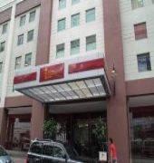 Imperial International 3*